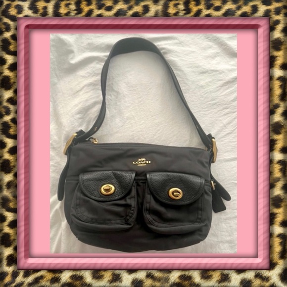 Coach Handbags - 👑✅PRICE FIRM✅Coach Black Leather and Nylon Utility Shoulder Hobo Bag